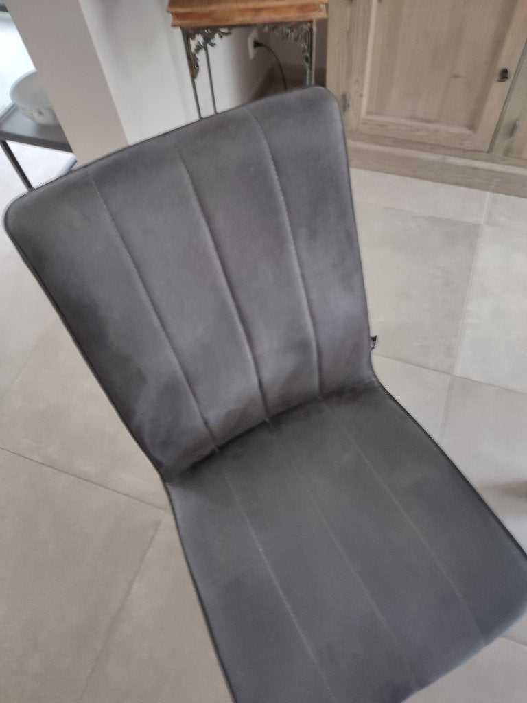 4 CHAISES   HENDERS & HAZEL VALEUR D'ACHAT 170 EUROS PIECE, Maison & Meubles, Neuf, Gris, Enlèvement, Quatre