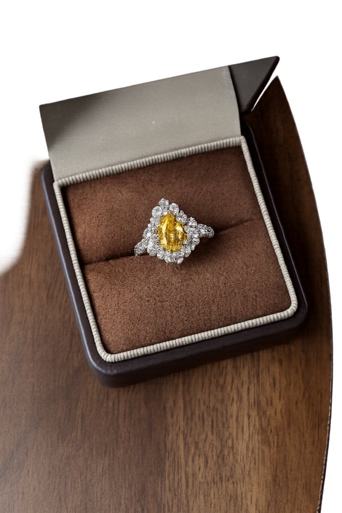 Zilveren ring met druppelvormige gele diamant, Geel, Nieuw, Dame of Heer, Zilver