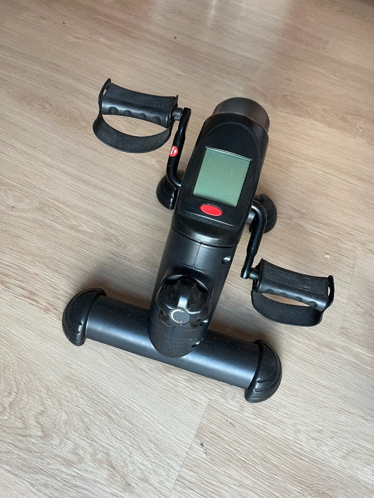 Stoel fiets, home trainer voeten, Sport en Fitness, Fitnessapparatuur, Ophalen, Gebruikt, Benen, Stoelfiets