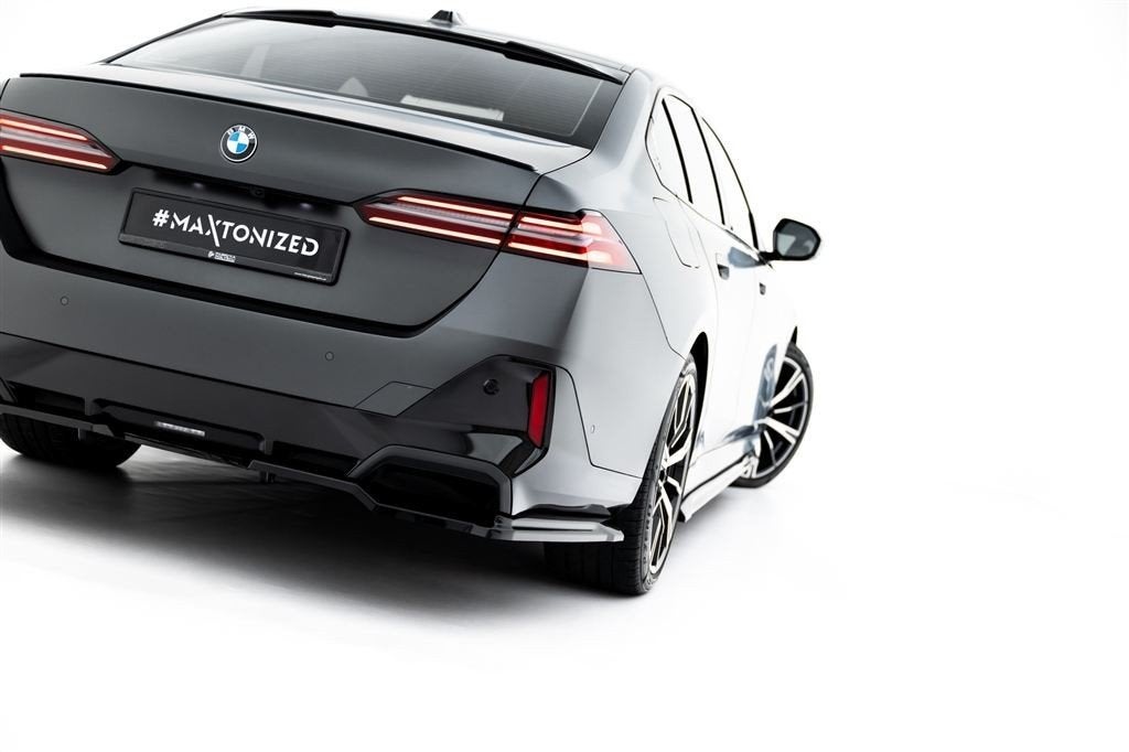 Maxton Design Bmw 5 Serie / i5 / M Pack G60 G61 Rear Splitte, Verzenden