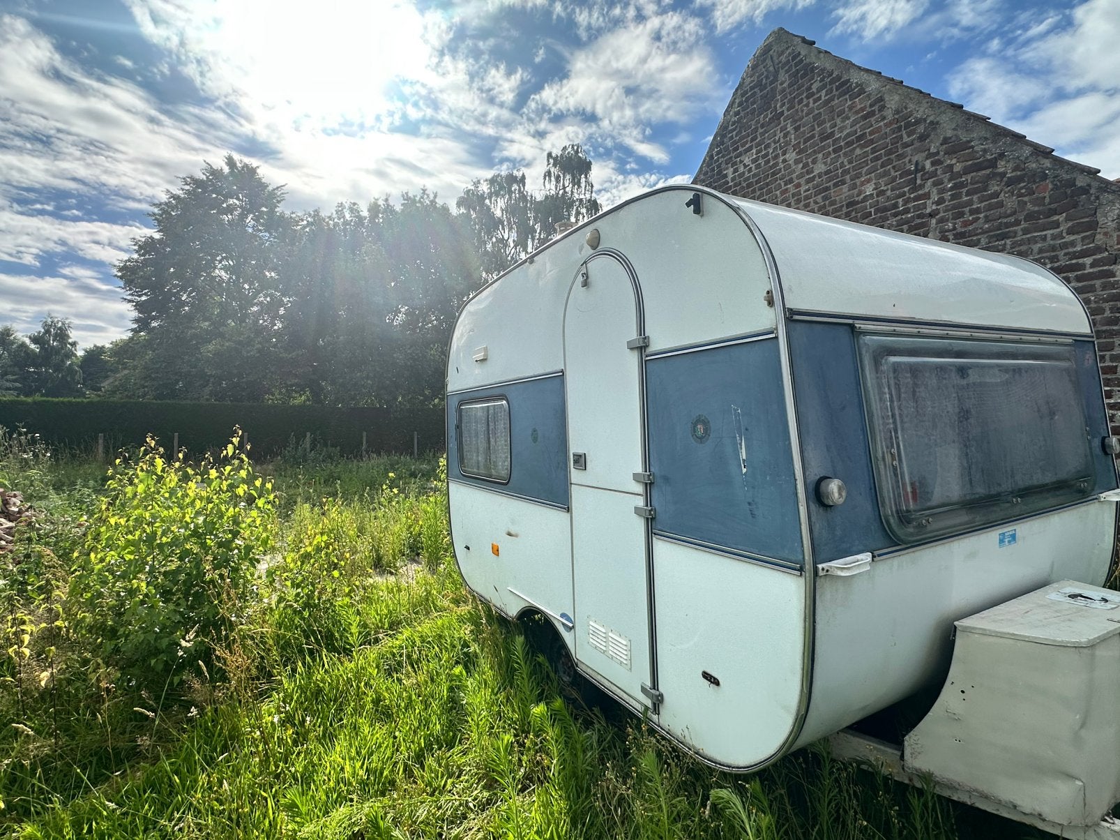 Caravan Adria 305 SL 500kg / minder dan 750kg mtm, Caravans en Kamperen, Standaardzit, Oven, Adria, Tot en met 4