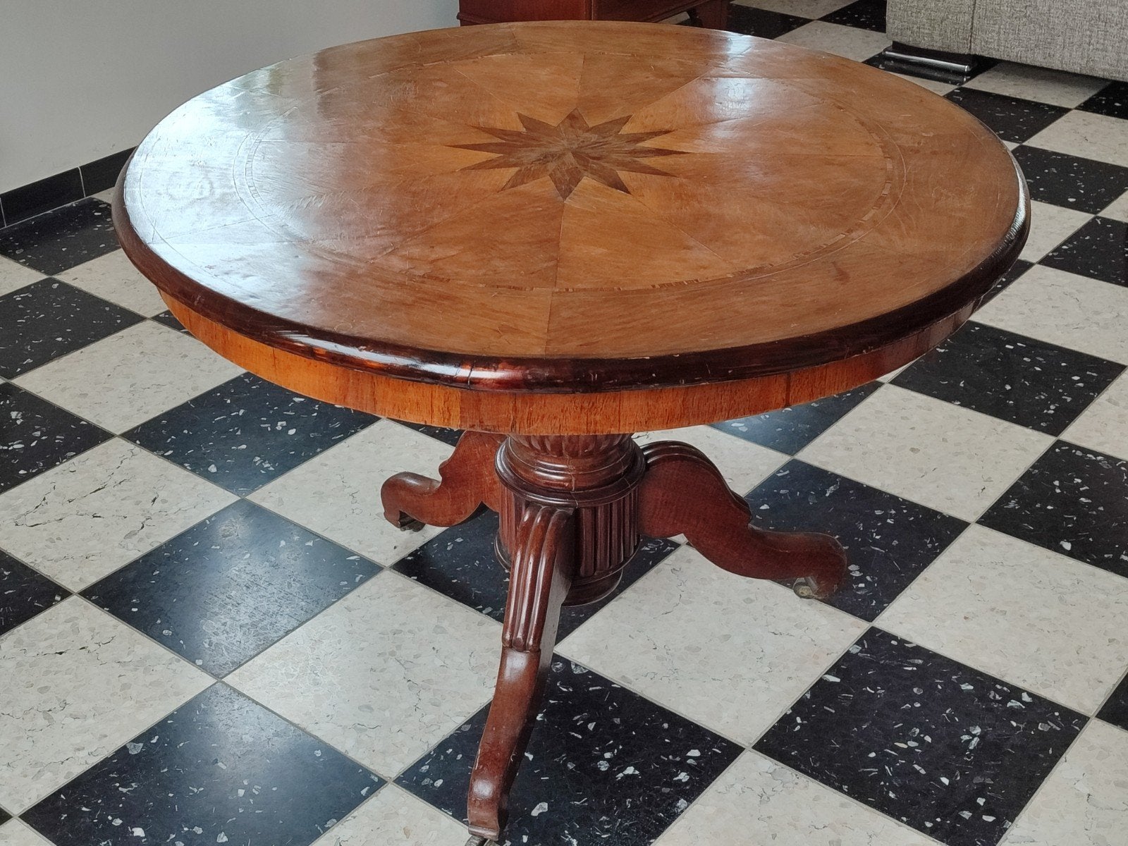 Table ronde, Maison & Meubles, Ancien, Quatre personnes, Rond, 100 à 150 cm