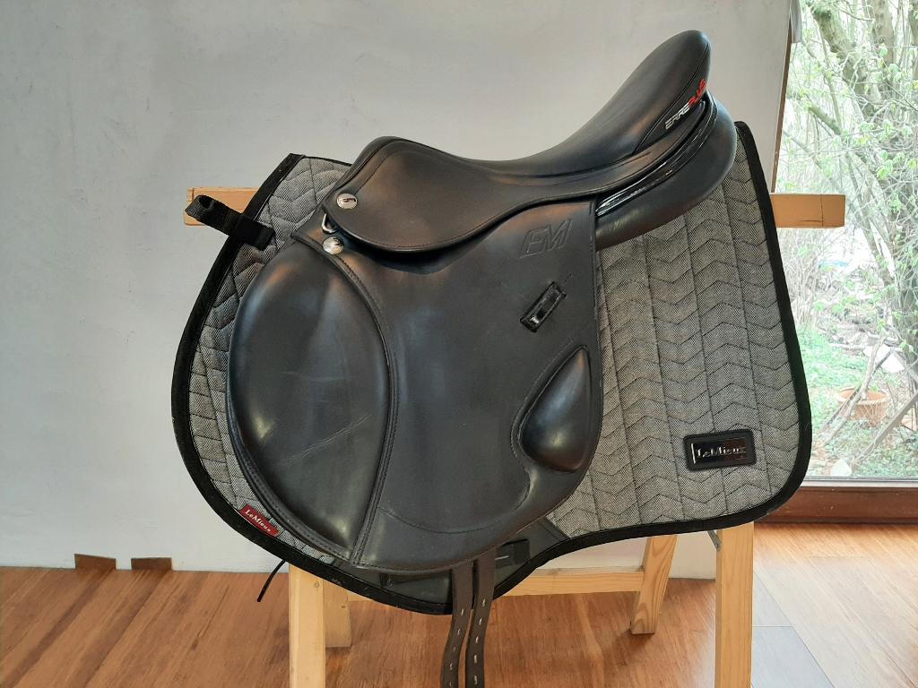 Selle Erreplus EM 16", Animaux & Accessoires, Chevaux & Poneys | Selles, Comme neuf, Obstacle, Enlèvement