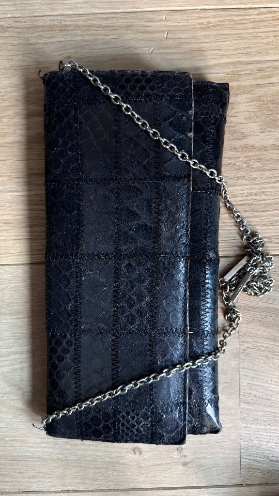 Vintage Brusselse clutch – zwart patchwork reptielstructuur, Enlèvement ou Envoi, Utilisé, Noir, Sac à main