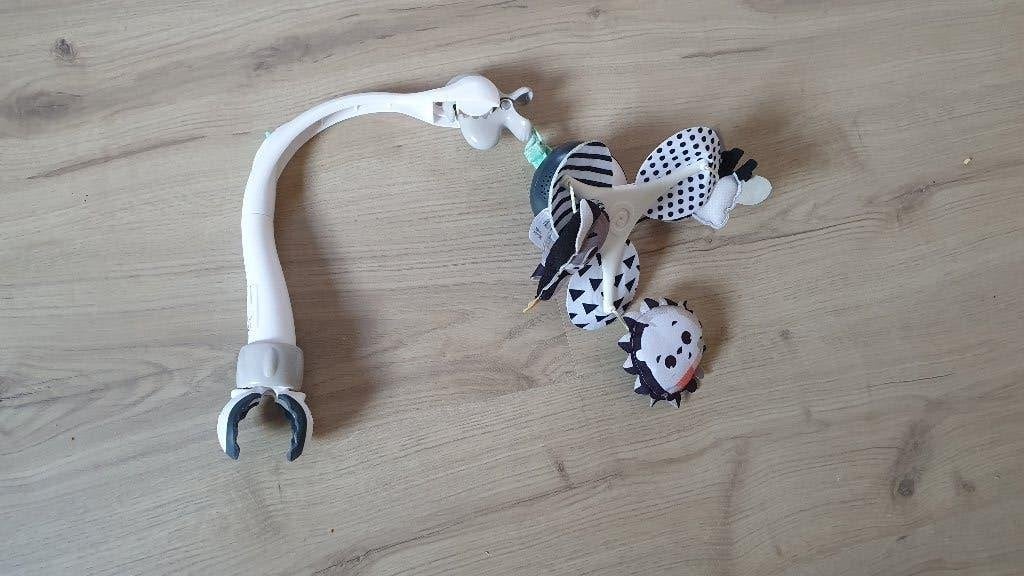 Tiny Love Take Along Muziekmobiel - Magical Tales - ZwartWit, Kinderen en Baby's, Ophalen, Gebruikt, Mobiel, Met geluid