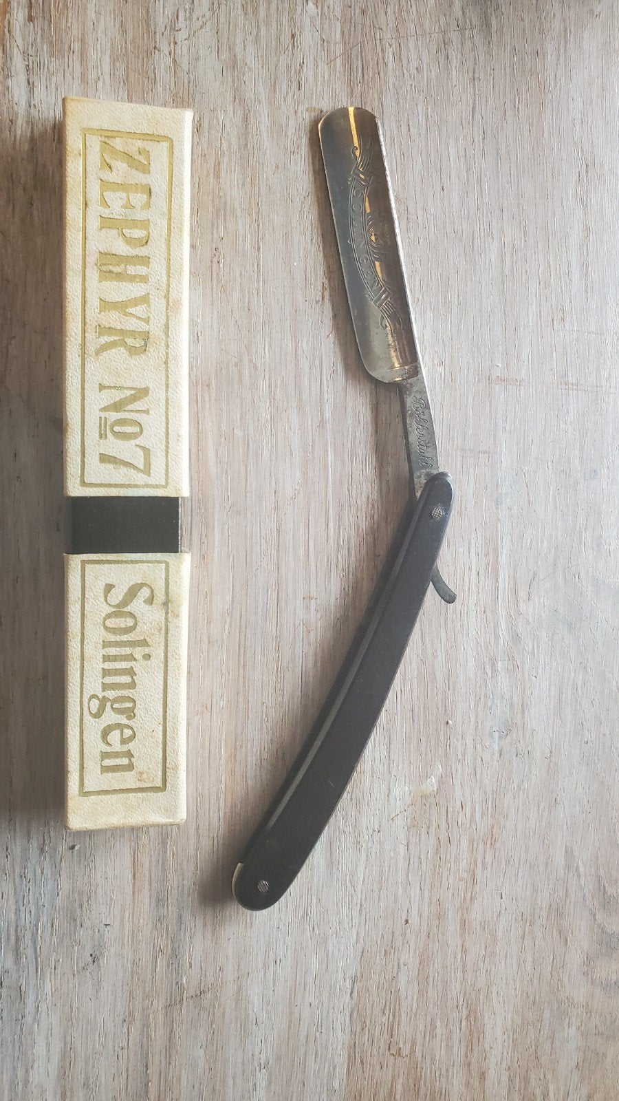 Antiek open scheermes Zephyr No. 7 Solingen – Böhlerstahl, Antiek en Kunst, Ophalen