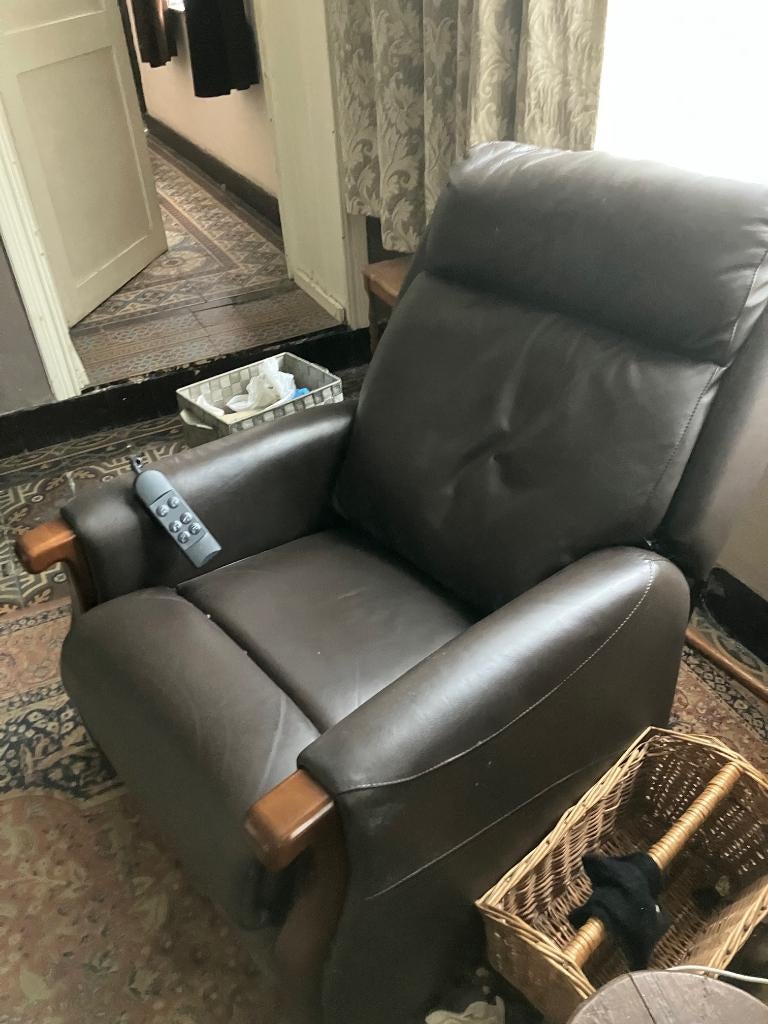 elektrische relaxfauteuil, Ophalen, Gebruikt, 75 tot 100 cm, 75 tot 100 cm