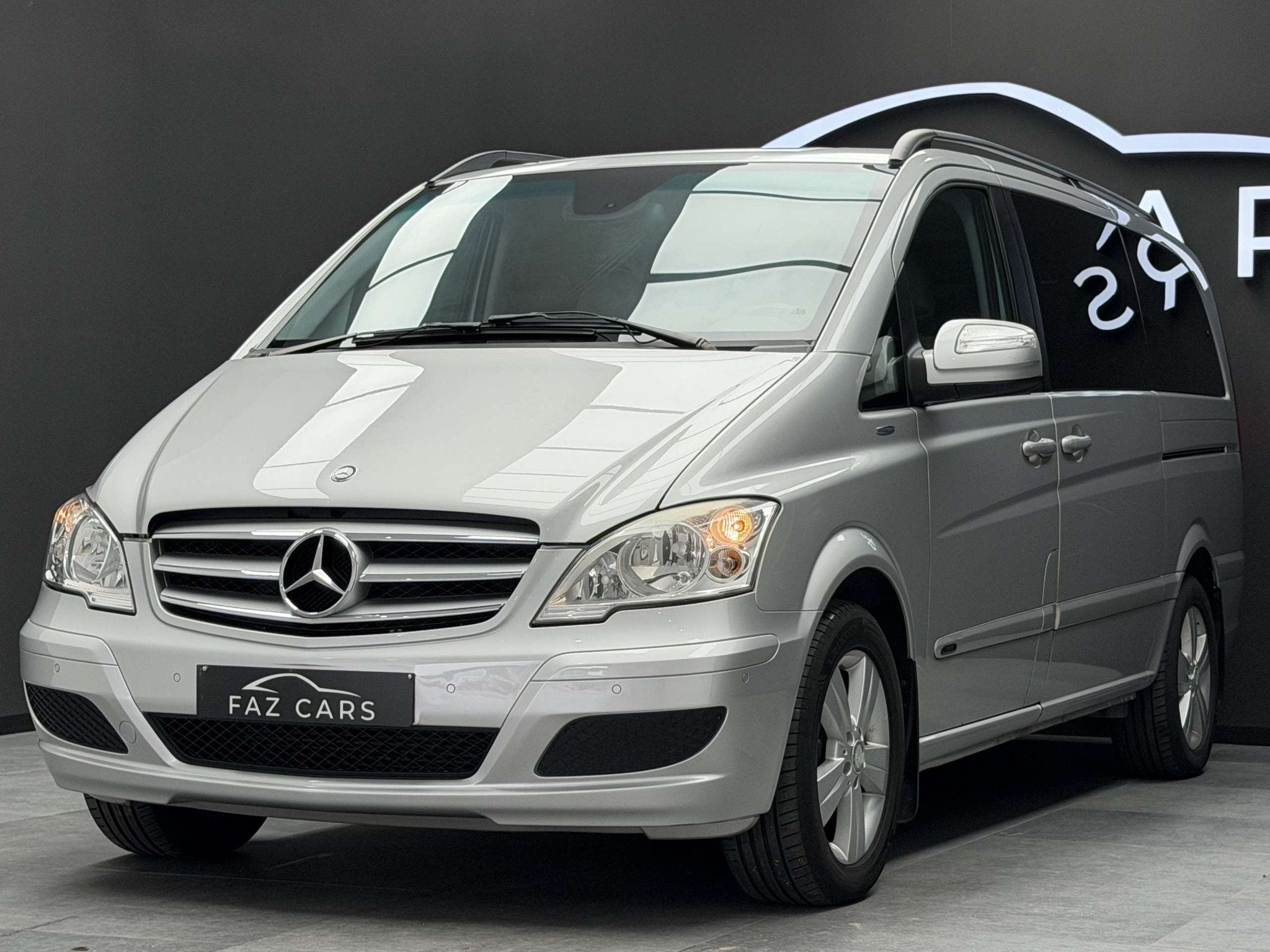 Mercedes-Benz Viano 2.2 CDI Trend *1ER PROP + 8 PLACES + CAM, Automaat, Euro 5, Achterwielaandrijving, Gebruikt