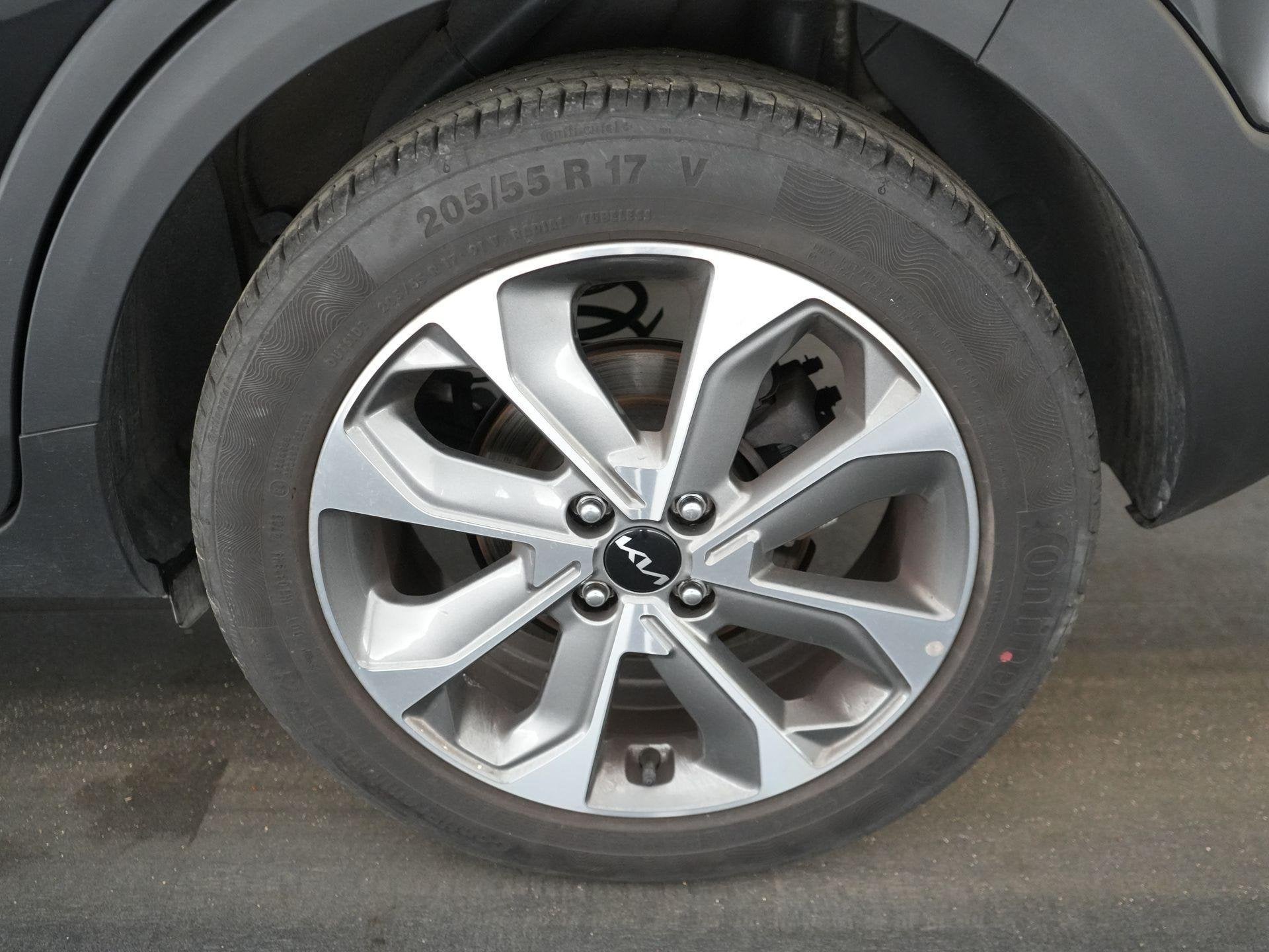 KIA Stonic 1.0 T 100 Style Edition DCT, Dealer onderhouden, Zwart, Bedrijf, 5 zetels