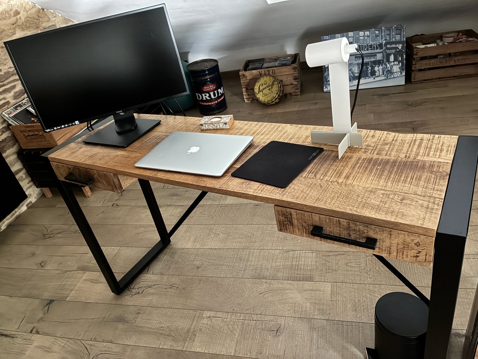 Bureau, Huis en Inrichting, Bureaus, Ophalen, Bruin, Zo goed als nieuw, Industrieel