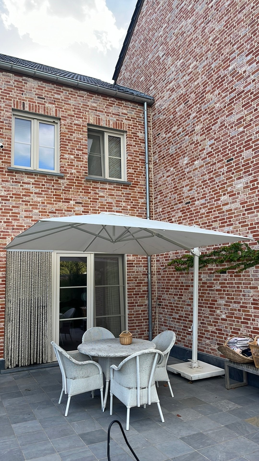 Parasol blanc Flamant, Jardin & Terrasse, Parasols, Enlèvement, Utilisé, Autres types
