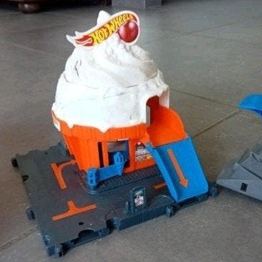 Meer dan 15 Hot Wheel garages, goeie staat! samen 100€., Ophalen, Onderdelen, Zo goed als nieuw, Hot Wheels