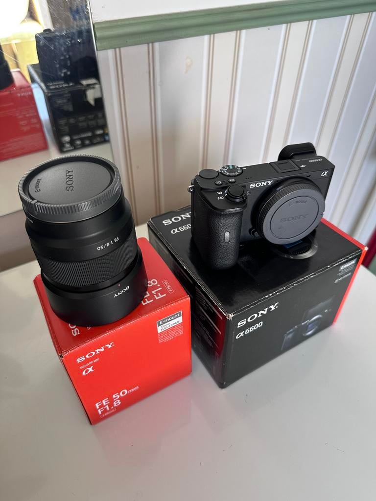 Sony a6600, zeer goede staat, Enlèvement, Comme neuf, Sony