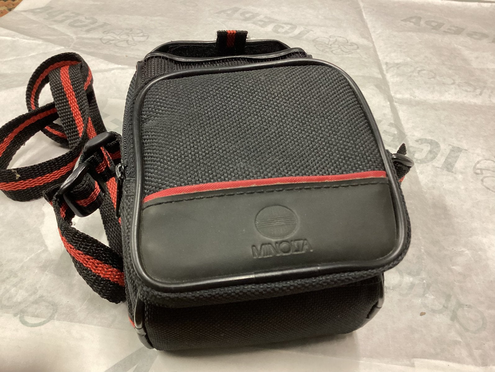MINOLTA  handige draagtas, ( lege tas ) in perfecte staat., Motoren, Accessoires | Koffers en Tassen, Ophalen of Verzenden, Zo goed als nieuw