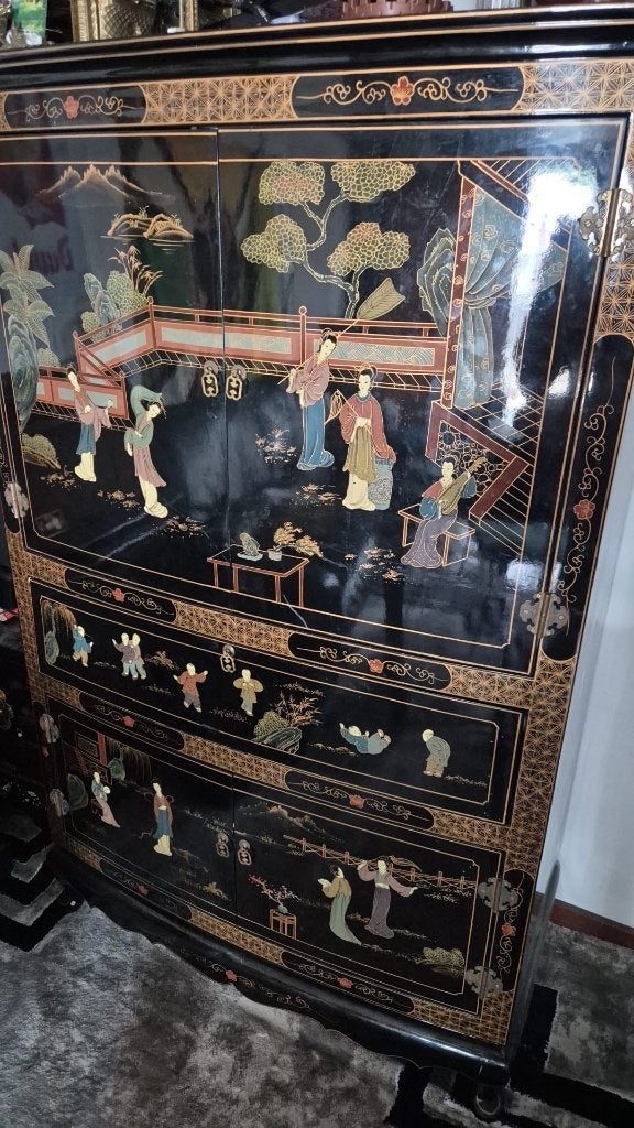 antieke Chinese kast, Enlèvement