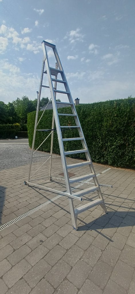 12 treden trapladder, Bricolage & Construction, Échelles & Escaliers, Comme neuf, Échelle, 2 à 4 mètres, Pliable ou rétractable/escamotable