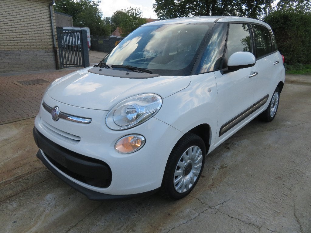 Fiat 500L - Lichte vracht - Benzine/CNG - 2015 - €5b, Auto's, Voorwielaandrijving, Stof, Bluetooth, 875 cc