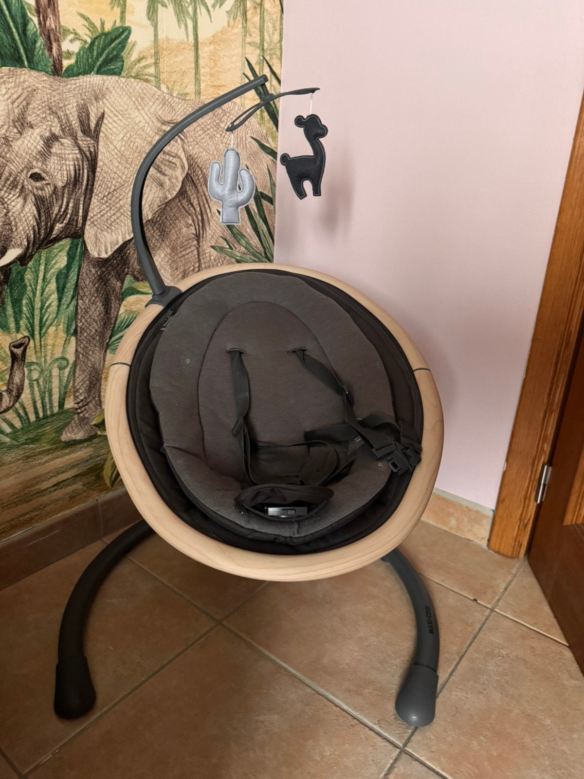 Swinger maxi cosi te koop, Kinderen en Baby's, Ophalen, Zo goed als nieuw
