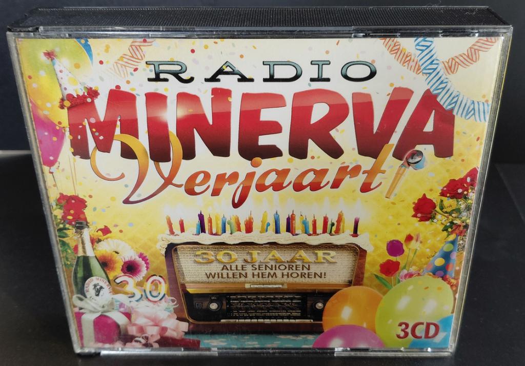 3xCD box Radio Minerva Verjaart ! 30 Jaar, Enlèvement ou Envoi, Comme neuf, Coffret