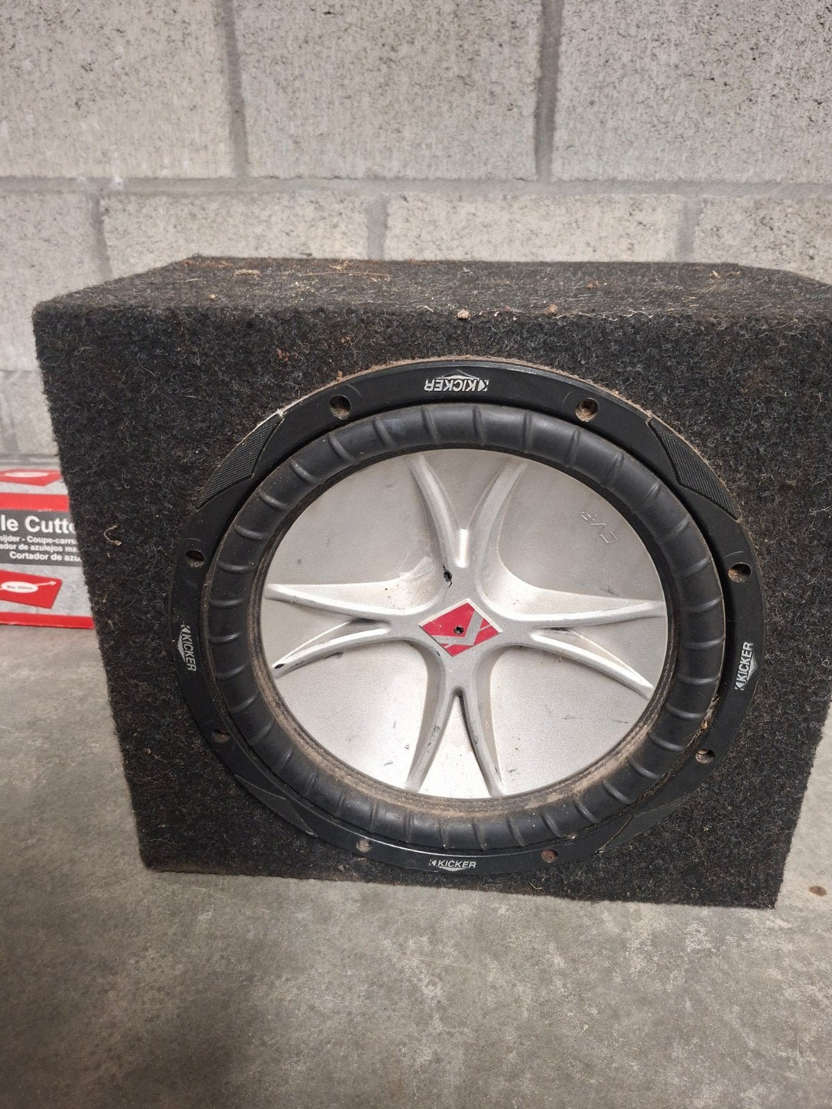 woofer merk Kicker, Auto diversen, Ophalen