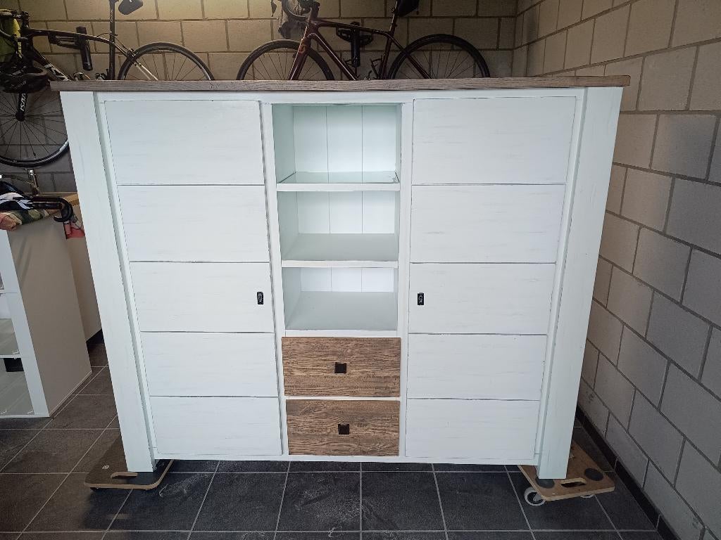 Houten livingkast, Ophalen, Glas, Gebruikt, Met deur(en)