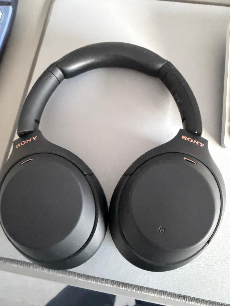 Sony WH-1000XM4 draadloze koptelefoon, Ophalen of Verzenden, Zo goed als nieuw, Over oor (circumaural), Draadloos