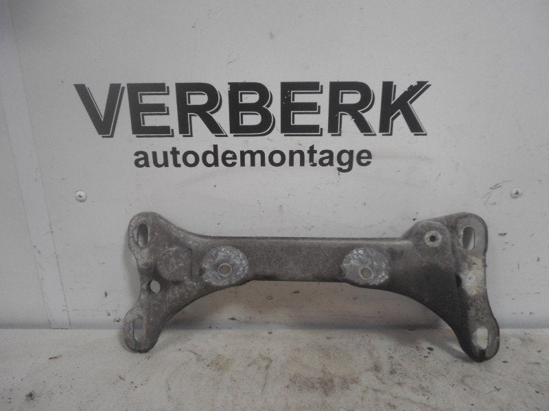 VERSNELLINGSBAKSTEUN ACHTER BMW 3 serie (E46 / 2), Gebruikt, BMW, Petuelring 130
80809  München, DE, Bayerische Motoren Werke AG