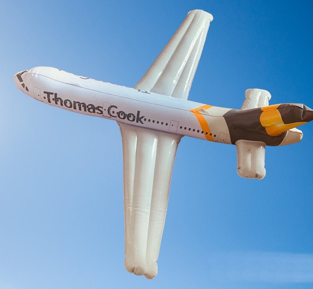 Avion gonflable Thomas Cook Airlines — Airbus A330-200, Enlèvement ou Envoi, Neuf, Modèle réduit