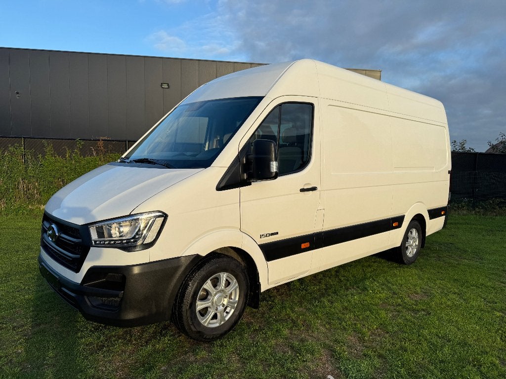 Hyundai H 350 bestelwagen L3H2, Auto's, Euro 5, 110 kW, 3000 kg, Wit