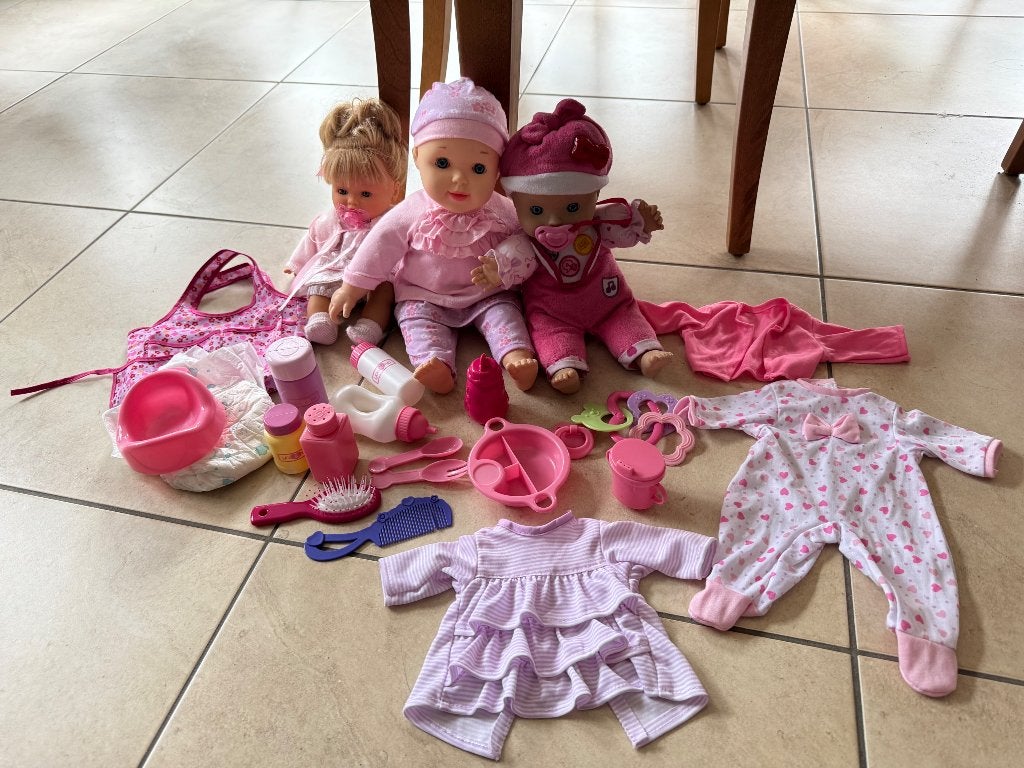 3 sprekende poppen met poppespullen, Ophalen, Zo goed als nieuw, Babypop
