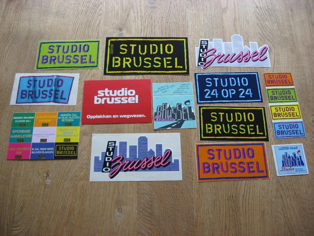 Studio Brussel Vintage Stickers, Verzamelen, Stickers, Ophalen, Nieuw, Film, Tv of Omroep