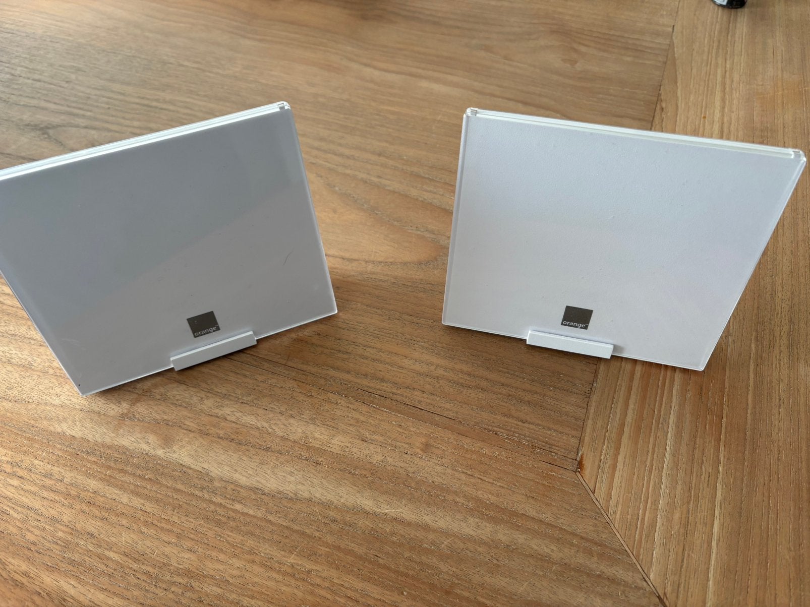 Orange mesh 2 toestellen voor sterke wifi !, Computers en Software, WiFi-versterkers, Ophalen, Zo goed als nieuw