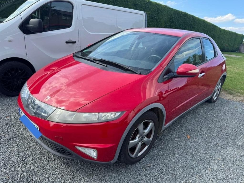 Honda civic 1.4i essence 5porte 1pro 168km urgent, Autos, Achat, Particulier, Essence, Civic