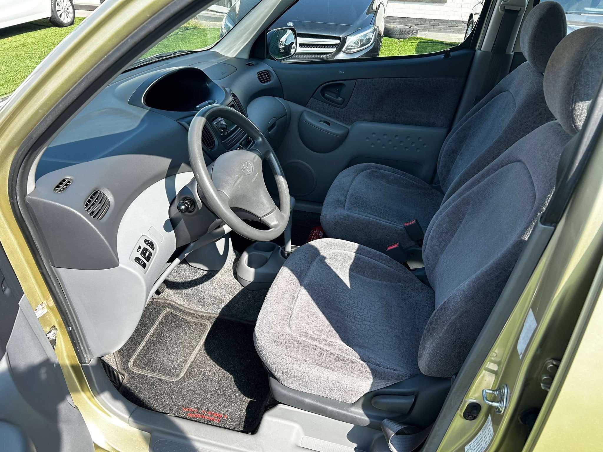 Toyota Yaris Verso 1.3i VVT-i °AUTOMAAT° A/C° GEKEURD°12, foto 10