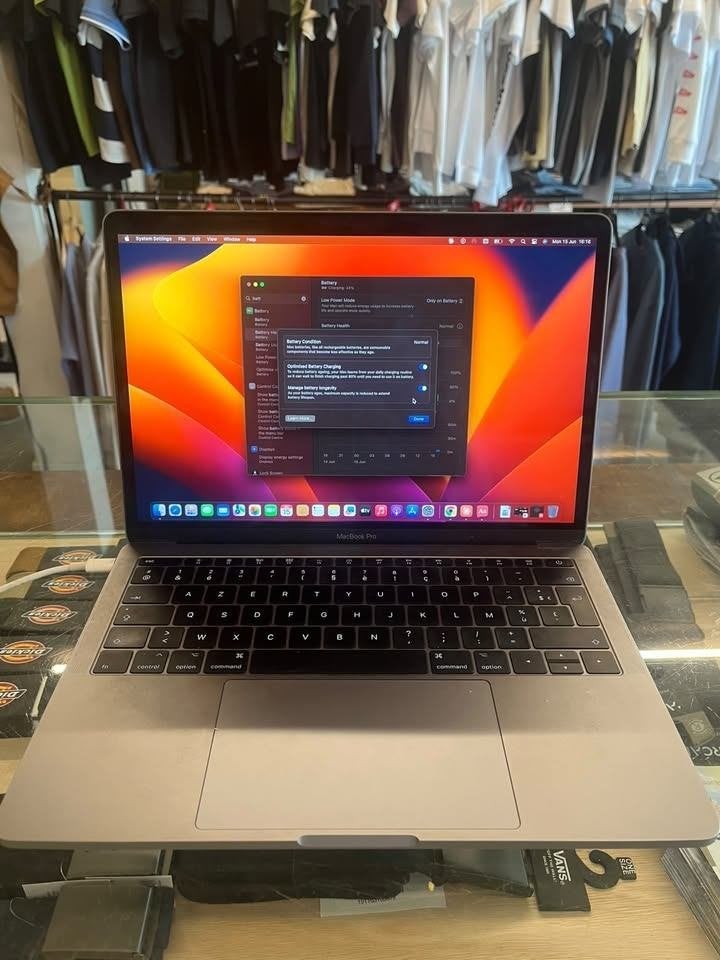 Macbook Pro 2017, 256 GB, Enlèvement ou Envoi, Reconditionné, MacBook