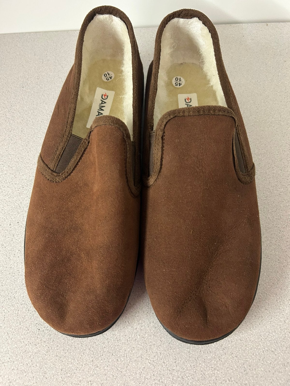 Pantoufle Damart, Vêtements | Hommes, Chaussures, Neuf, Enlèvement ou Envoi, Brun, Pantoufles