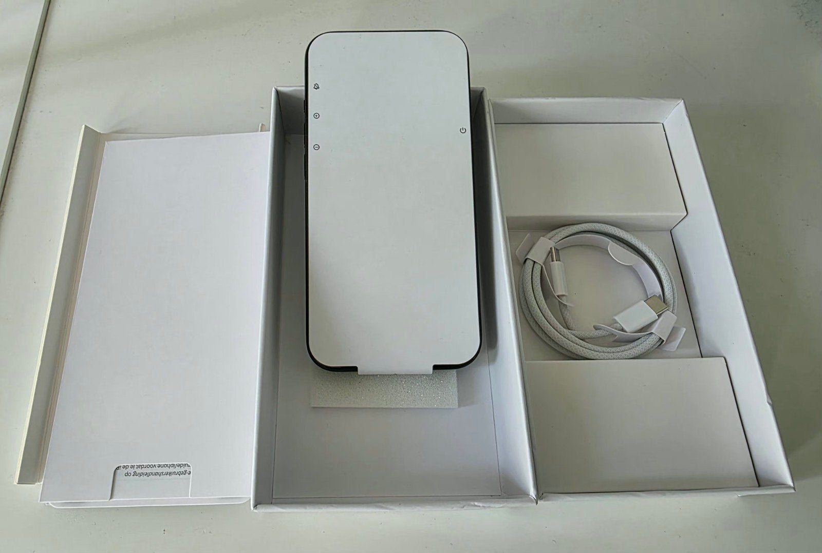 iPhone 15 128GB Zwart A-grade | Als nieuw, USB-C, Zo goed als nieuw, Apple, Apple