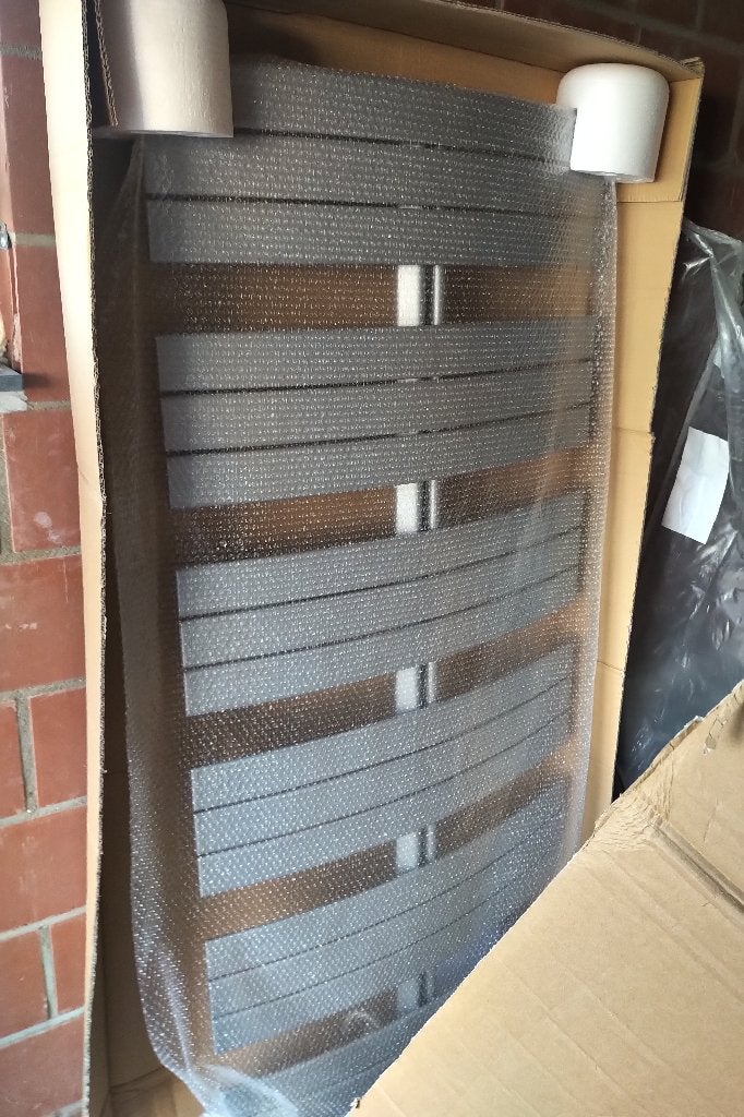 Radiateur RADSON Sèche serviette, Bricolage & Construction, 800 watts ou plus, Comme neuf, Enlèvement, 80 cm ou plus