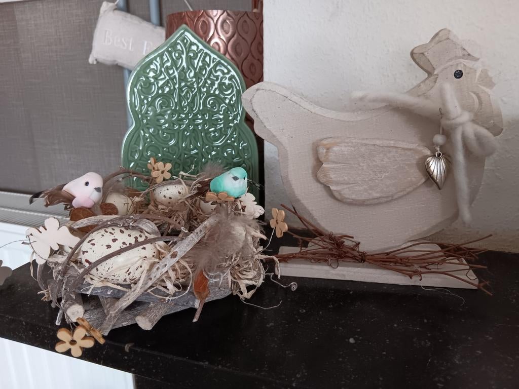 Leuke paasdecoratie.met houten kip, Huis en Inrichting, Woonaccessoires | Kransen, Ophalen, Nieuw