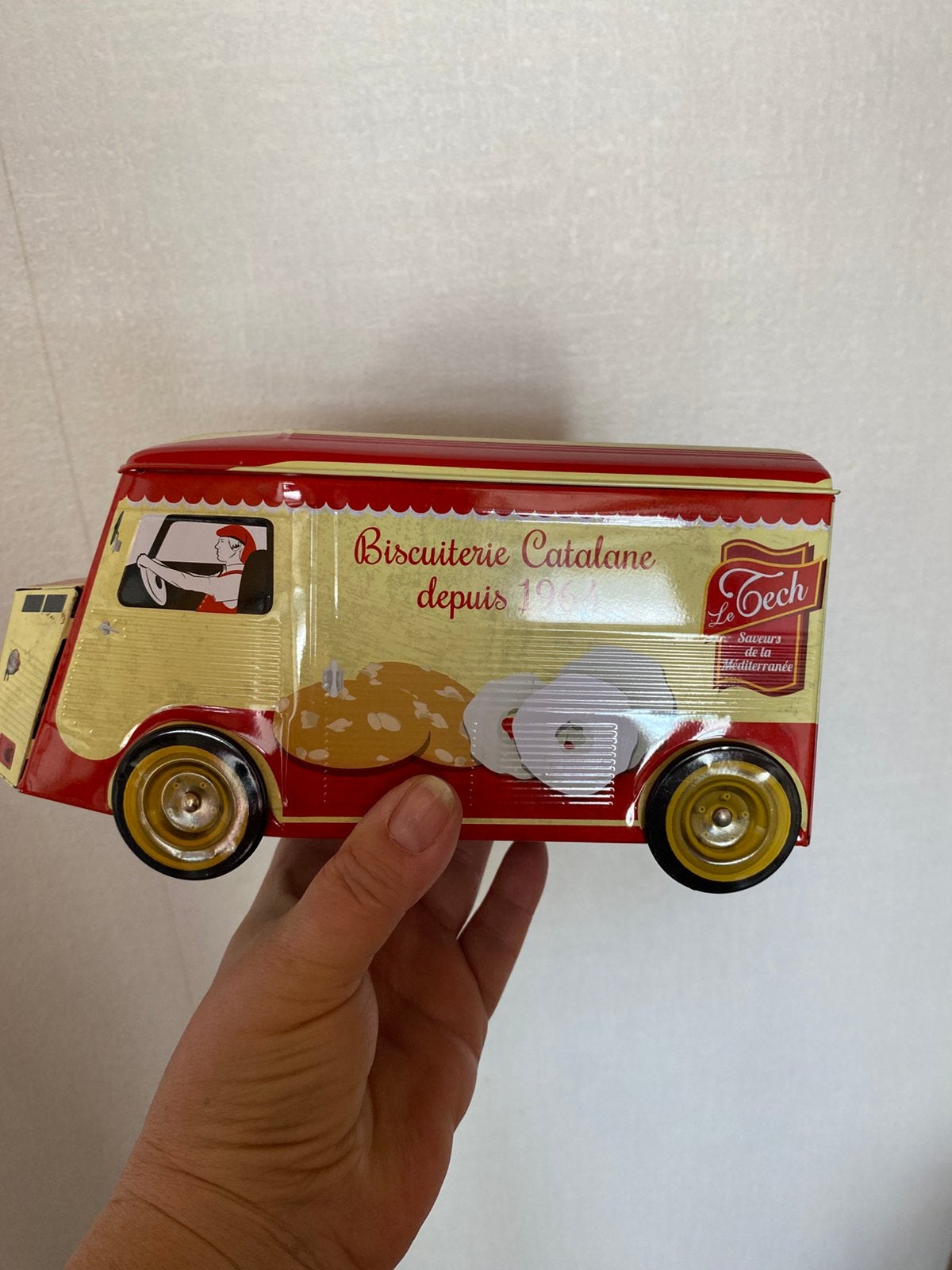 Boîte en métal publicitaire vintage « Biscuiterie Catalane, Enlèvement ou Envoi, Comme neuf, Emballage
