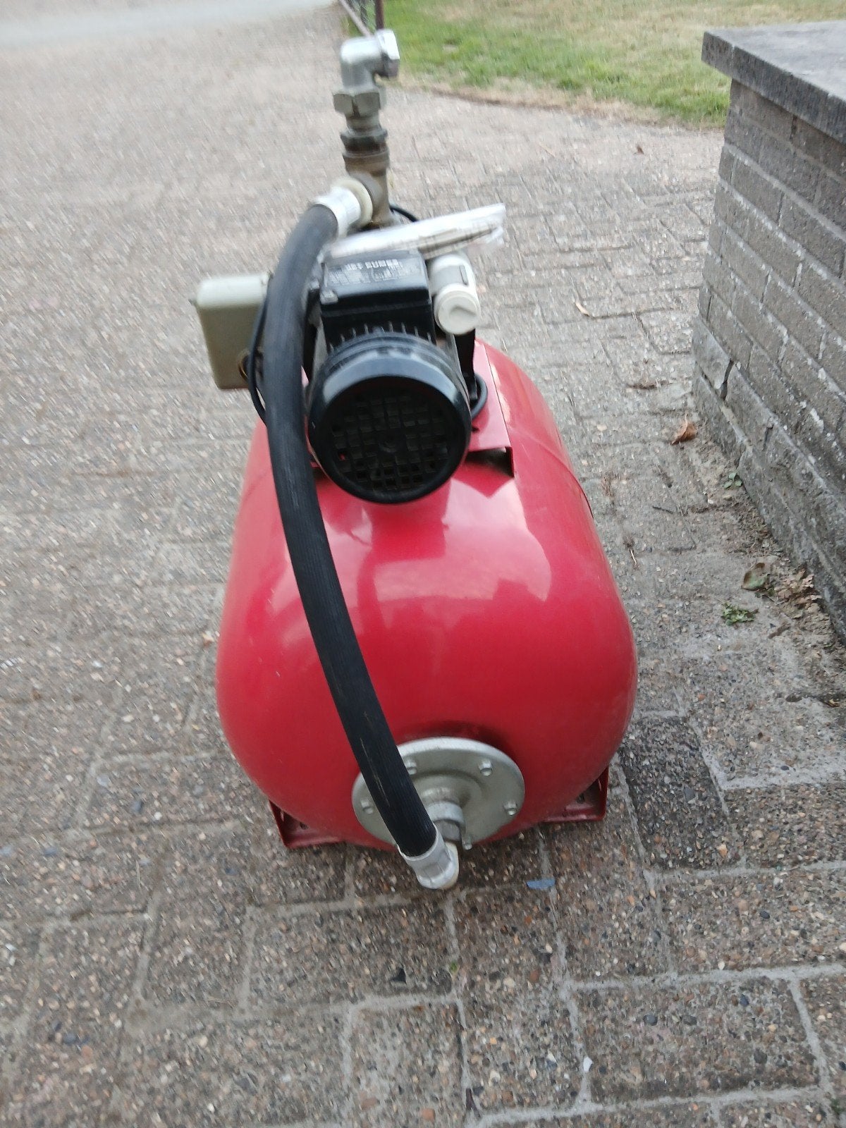 hydrofoorpomp met 60 lieter drukvat, Ophalen, Hydrofoorpomp