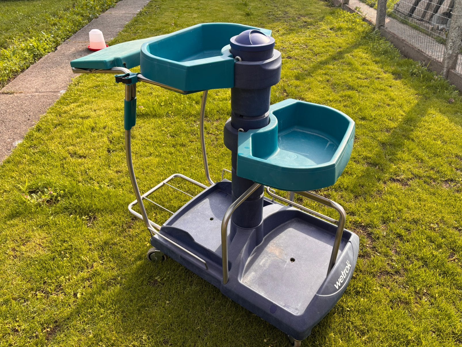 WETROK Chariot de nettoyage/d'entretien, Maison & Meubles, Produits de nettoyage, Enlèvement, Seau, Bac ou Chariot à balais