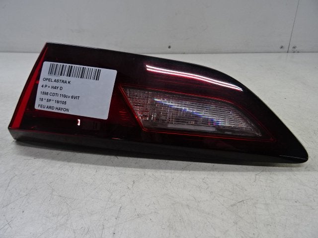 PANNEAU ARRIÈRE DROIT AVEC LAMPE Opel Astra K (39032989), Utilisé, Opel