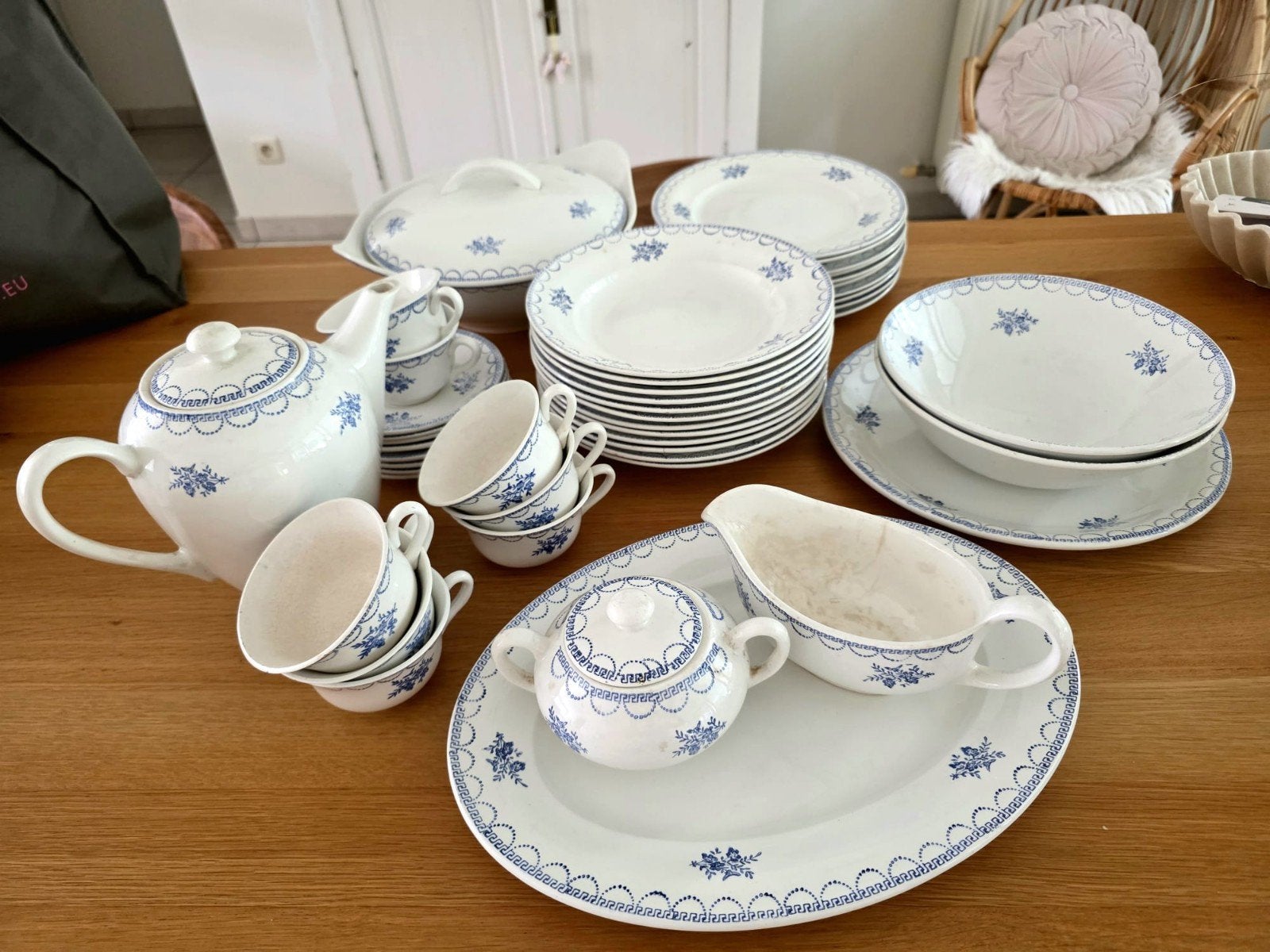 eetservies, Ophalen