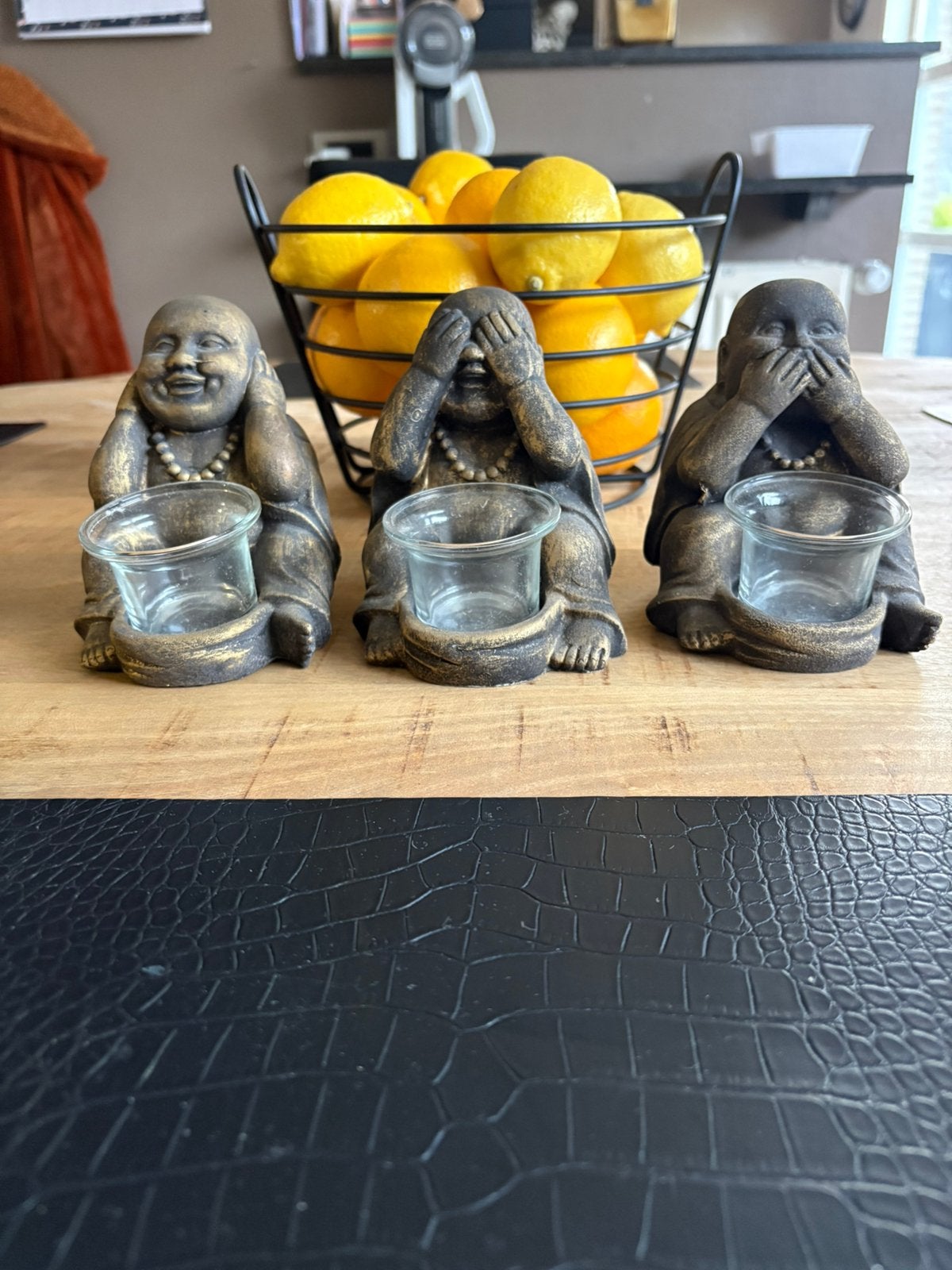 Horen, zien en zwijgen bouddha beeldjes, Enlèvement, Comme neuf
