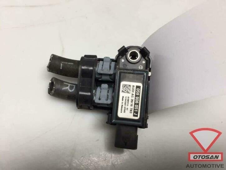 vw touareg 2017 vag verschilsensor roetfilter 059906051j, Gebruikt, Volkswagen, Volkswagen AG, Vw@volkswagen.de