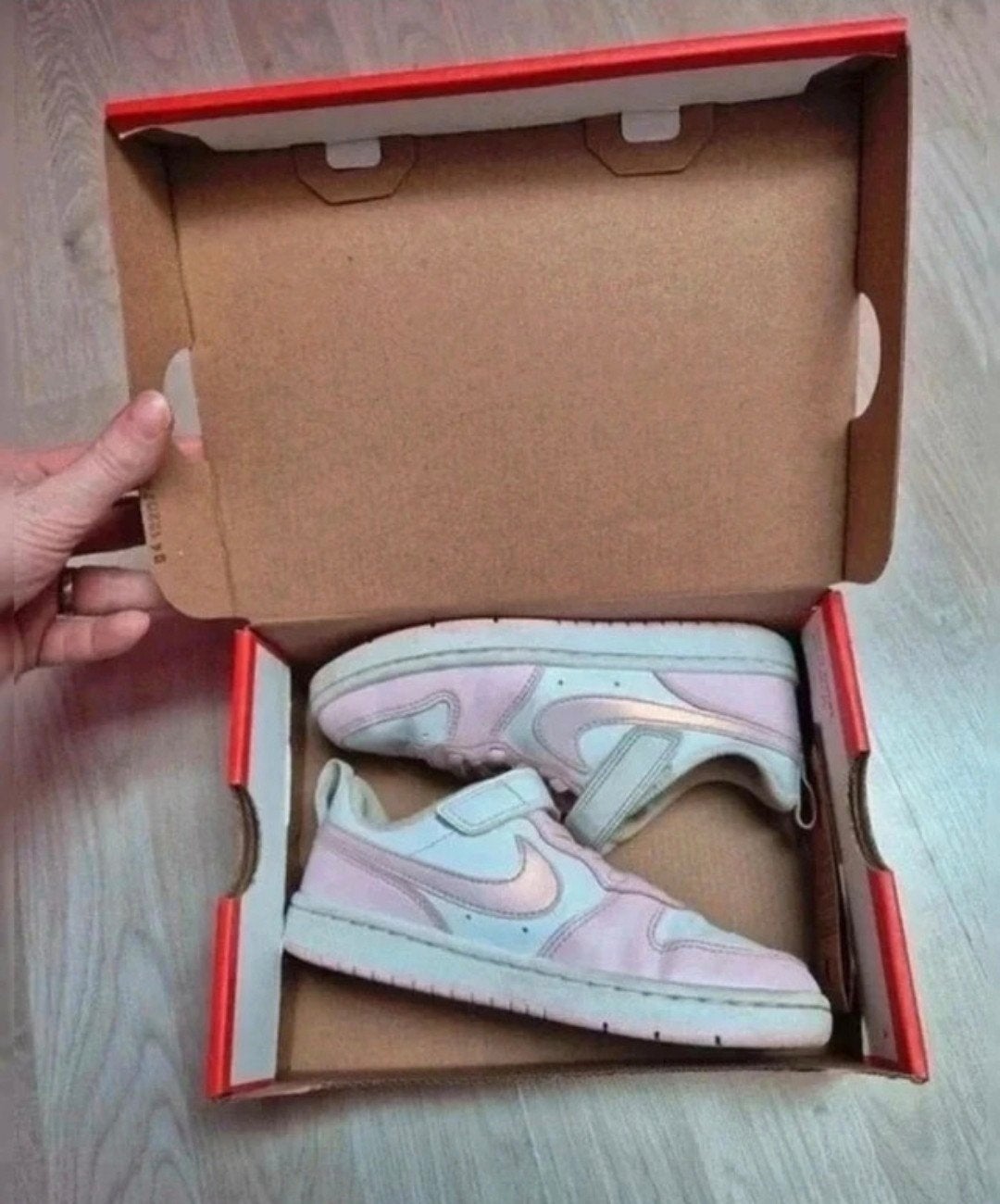 Basket Nike rose et blanche p28,5, Enfants & Bébés, Enlèvement ou Envoi, Comme neuf, Fille, Chaussures