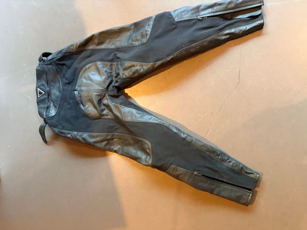 Motorbroek leer, Rev’it maat 38, Vêtements | Hommes, Jeans, Enlèvement, Comme neuf