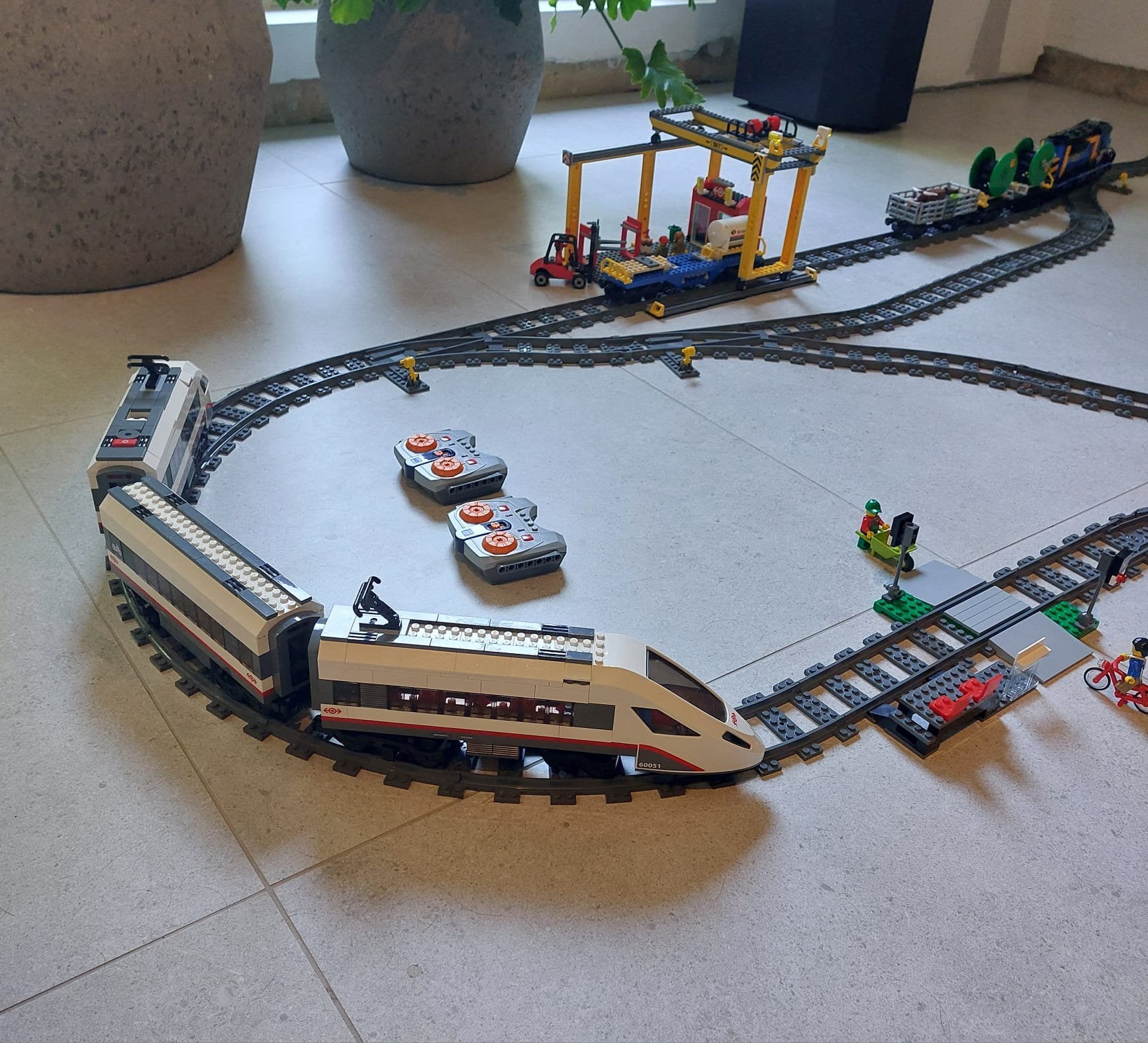 Lego city 2 treinen met heel veel spoor, Ophalen, Zo goed als nieuw, Lego, City