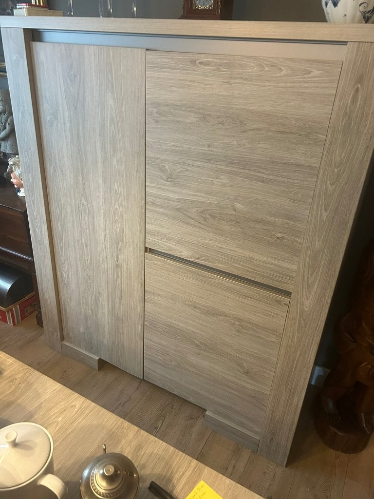 Eetkamer te koop, Ophalen